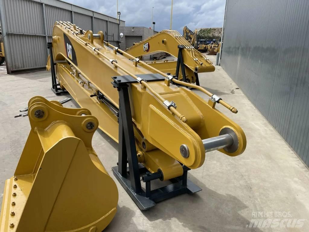 CAT 323D 15m Set Łyżki do koparek