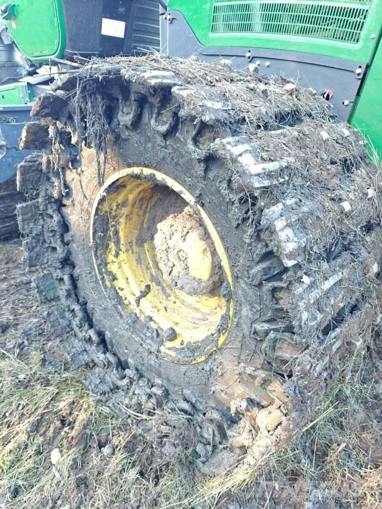 John Deere 1270 G Harwestery