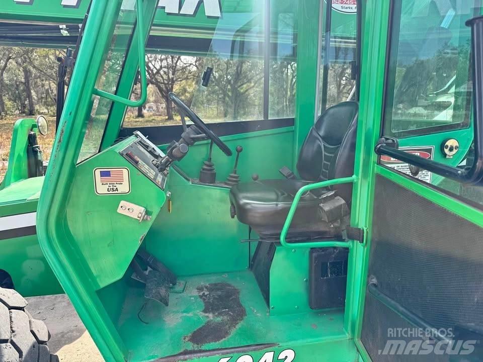 JLG 6042 Ładowarki teleskopowe