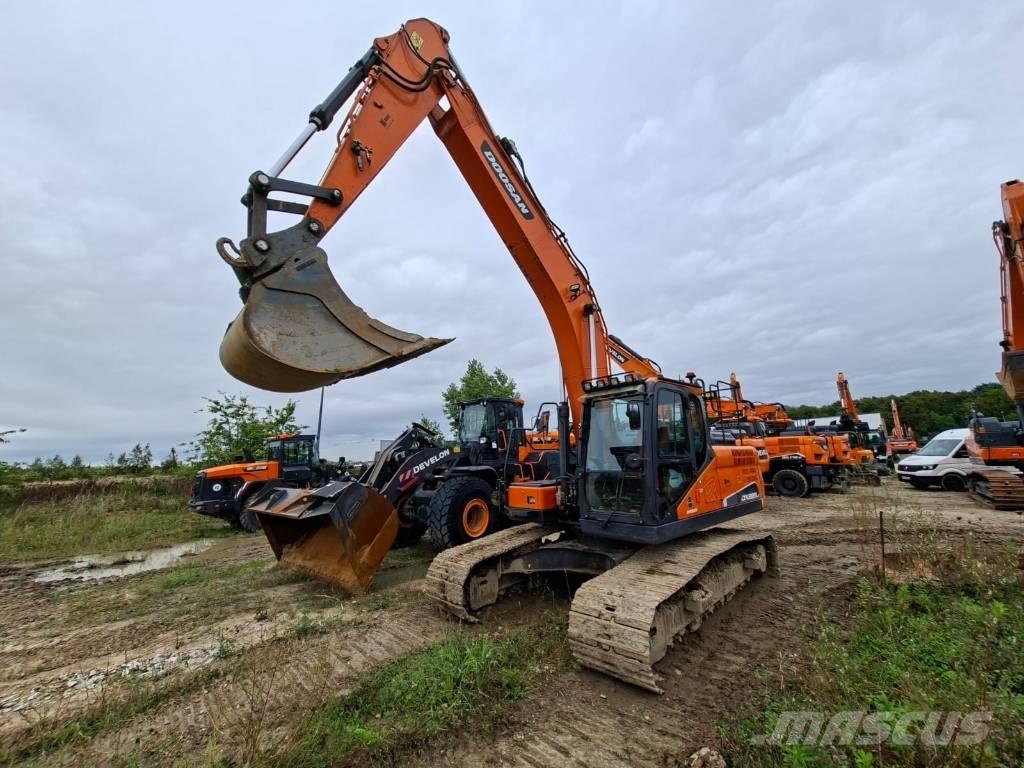 Doosan DX 225 LC-5 Koparki gąsienicowe