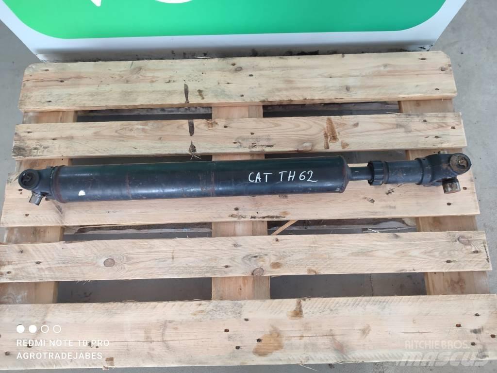 CAT TH63 drive shaft Mosty, wały i osie