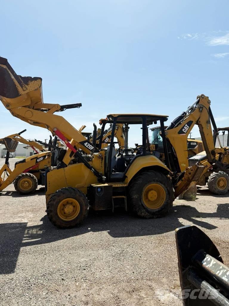 CAT 420 F Koparko-ładowarki