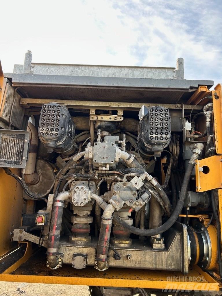 Liebherr LRB 125 Wibracyjne maszyny do palowania