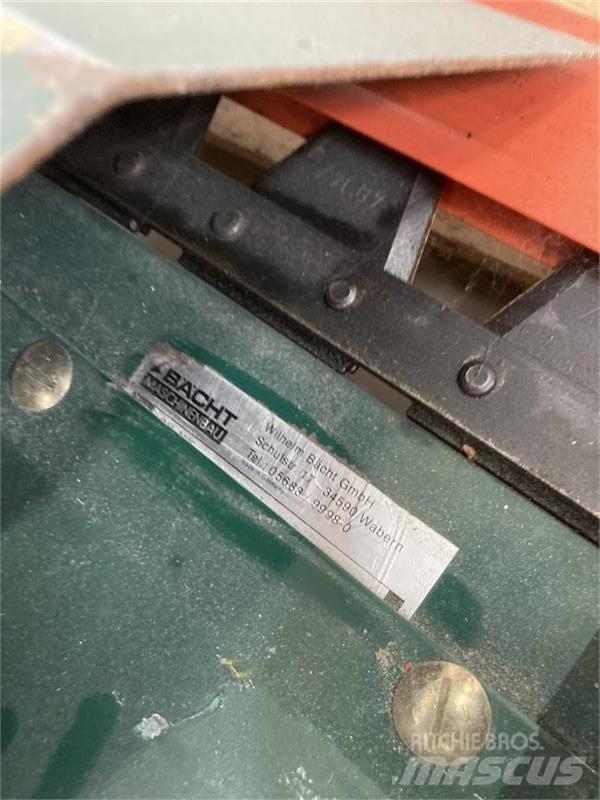CLAAS BACHT SIDEKNIV Akcesoria do kombajnów zbożowych