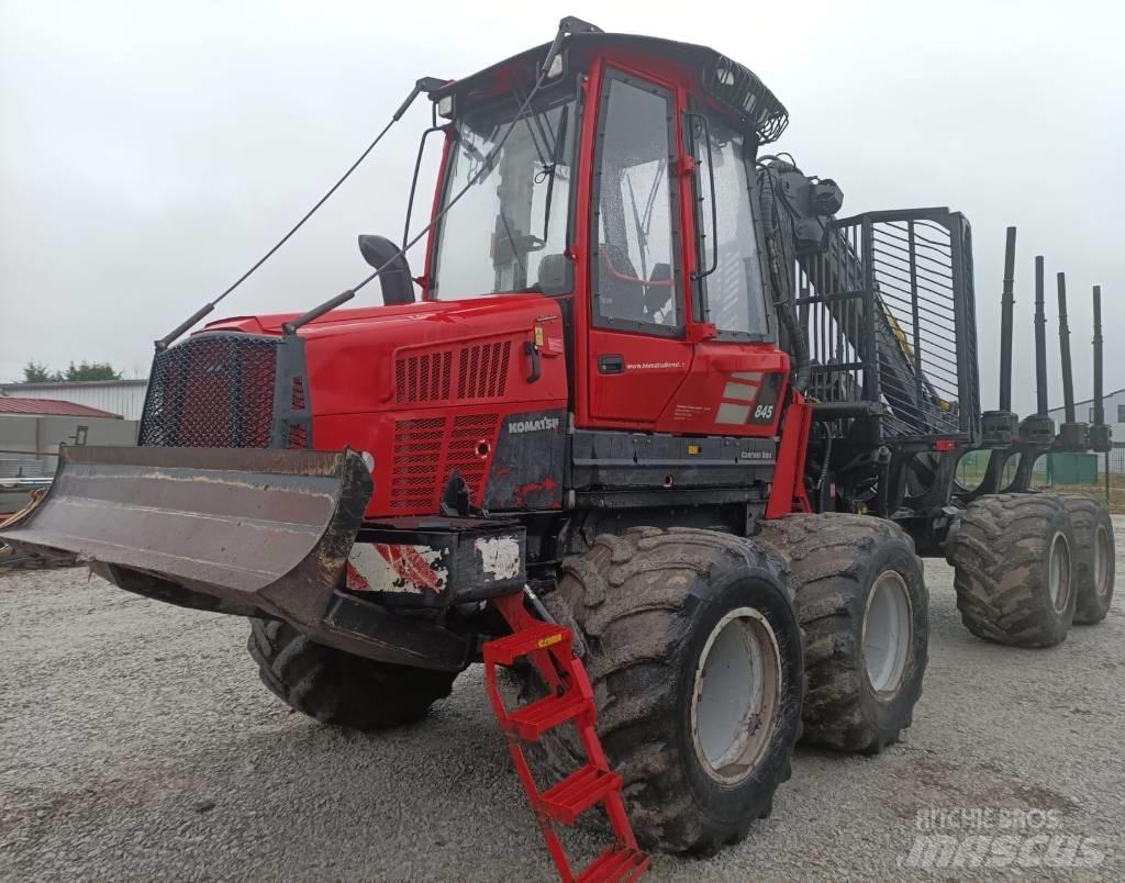 Komatsu 845 Forwardery