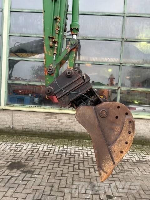 Hitachi EX120 Koparki gąsienicowe