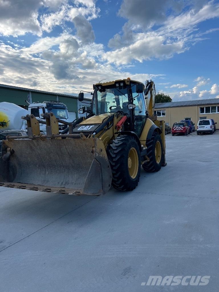 CAT 444F Koparko-ładowarki