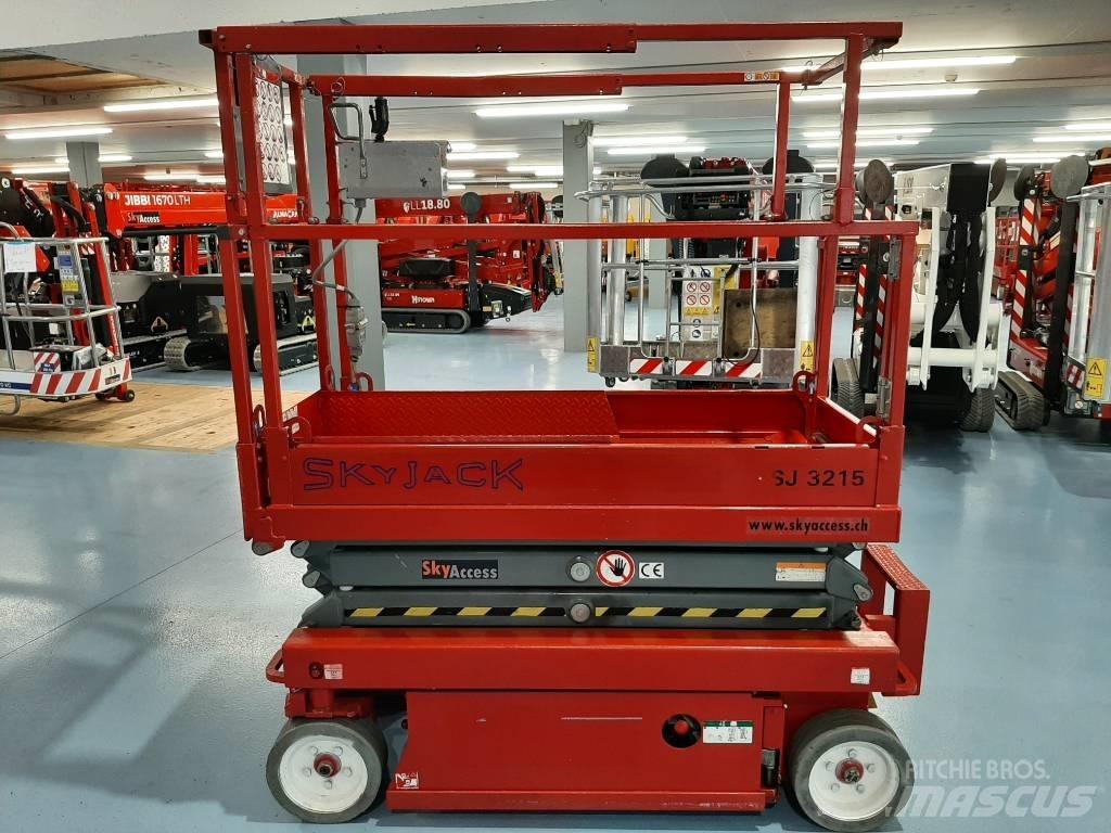 SkyJack SJIII 3215 Podnośniki nożycowe