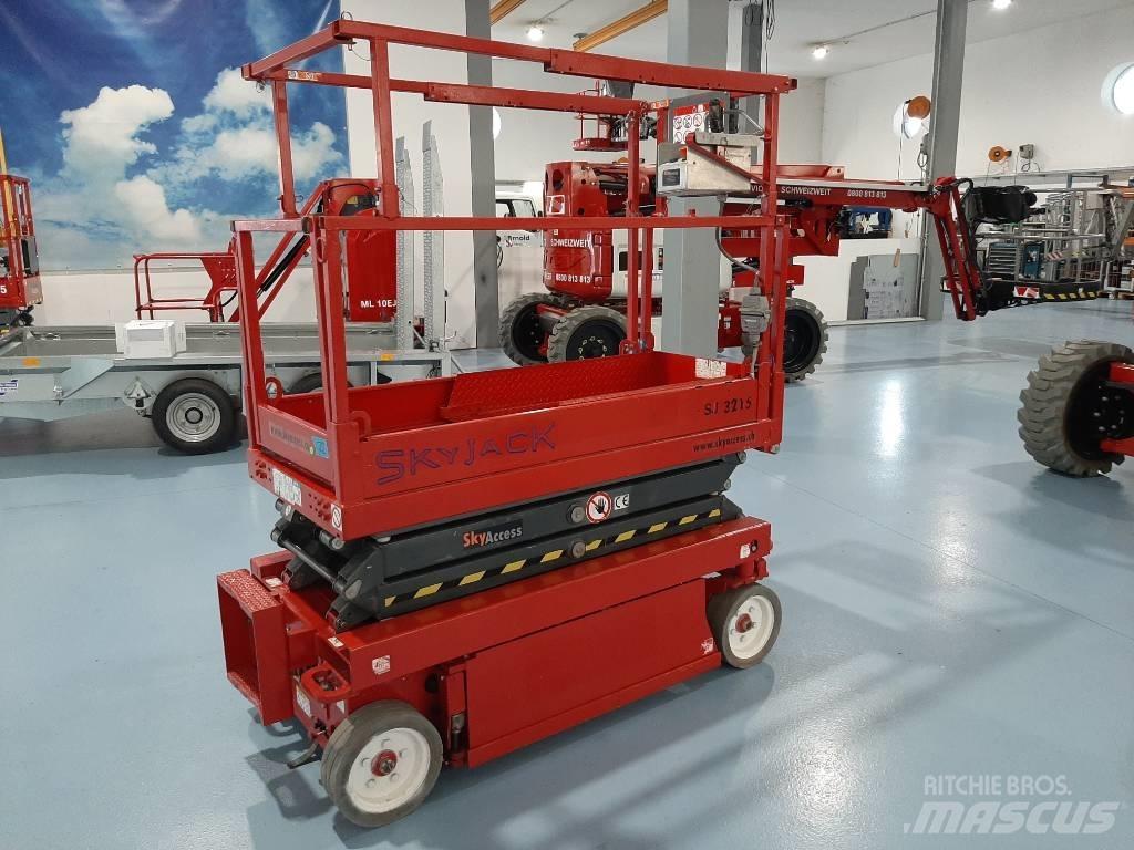 SkyJack SJIII 3215 Podnośniki nożycowe