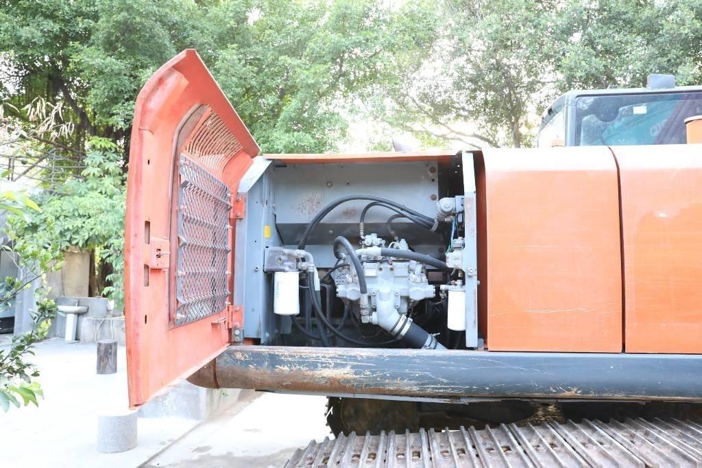 Hitachi ZX 210 LC-6 Koparki gąsienicowe