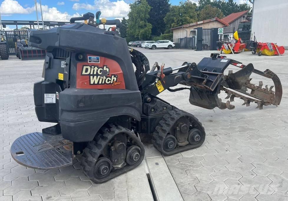 Ditch Witch R300 Wozidła gąsienicowe