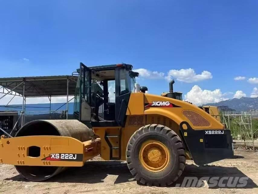 XCMG XS 222 J Walce jednobębnowe