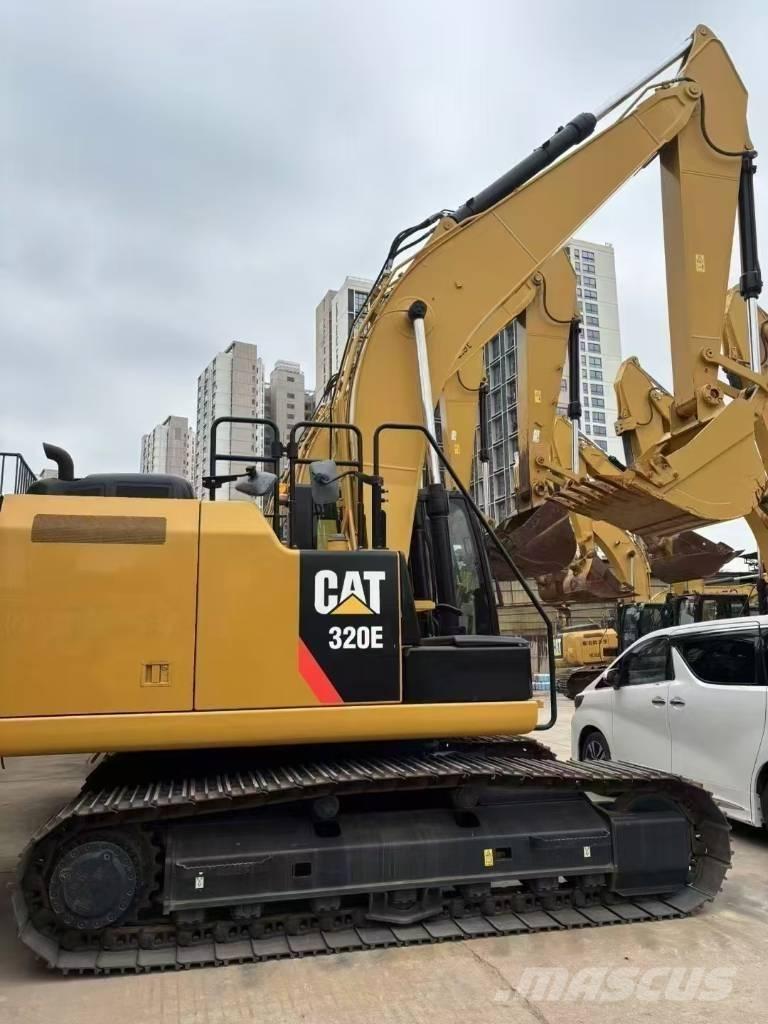 CAT 320 E Koparki gąsienicowe