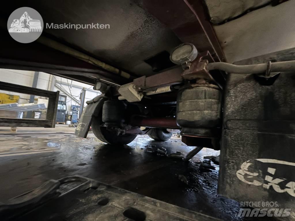 Ekeri S9-D Przyczepy ze skrzynią zamkniętą