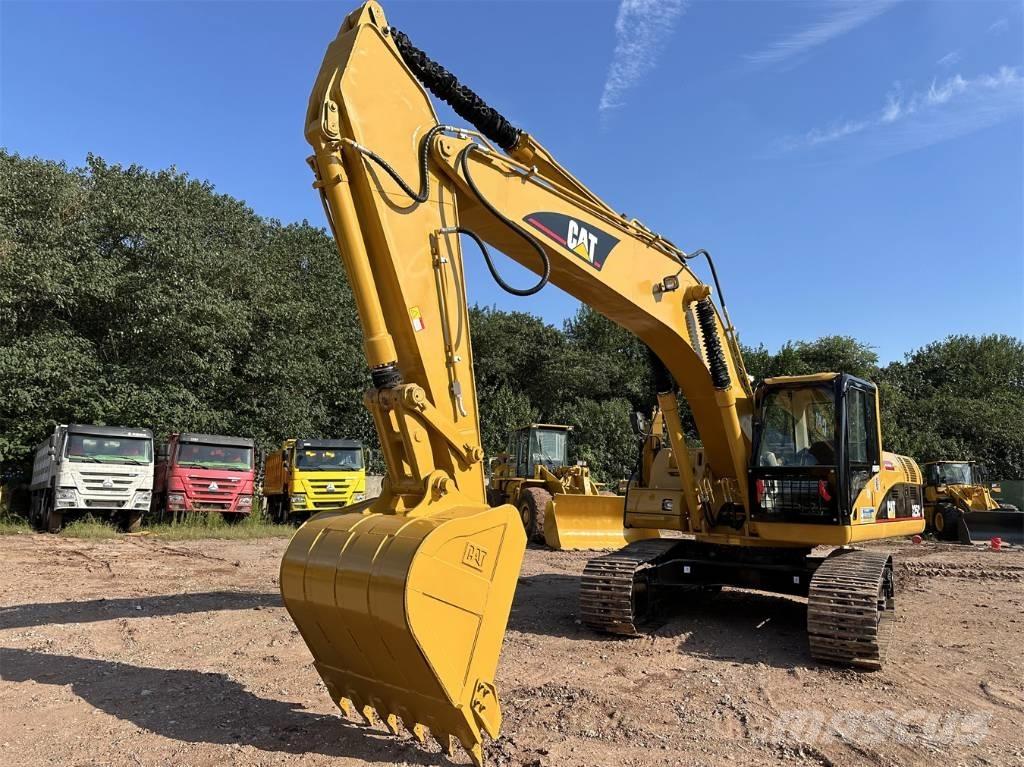CAT 325C Koparki gąsienicowe
