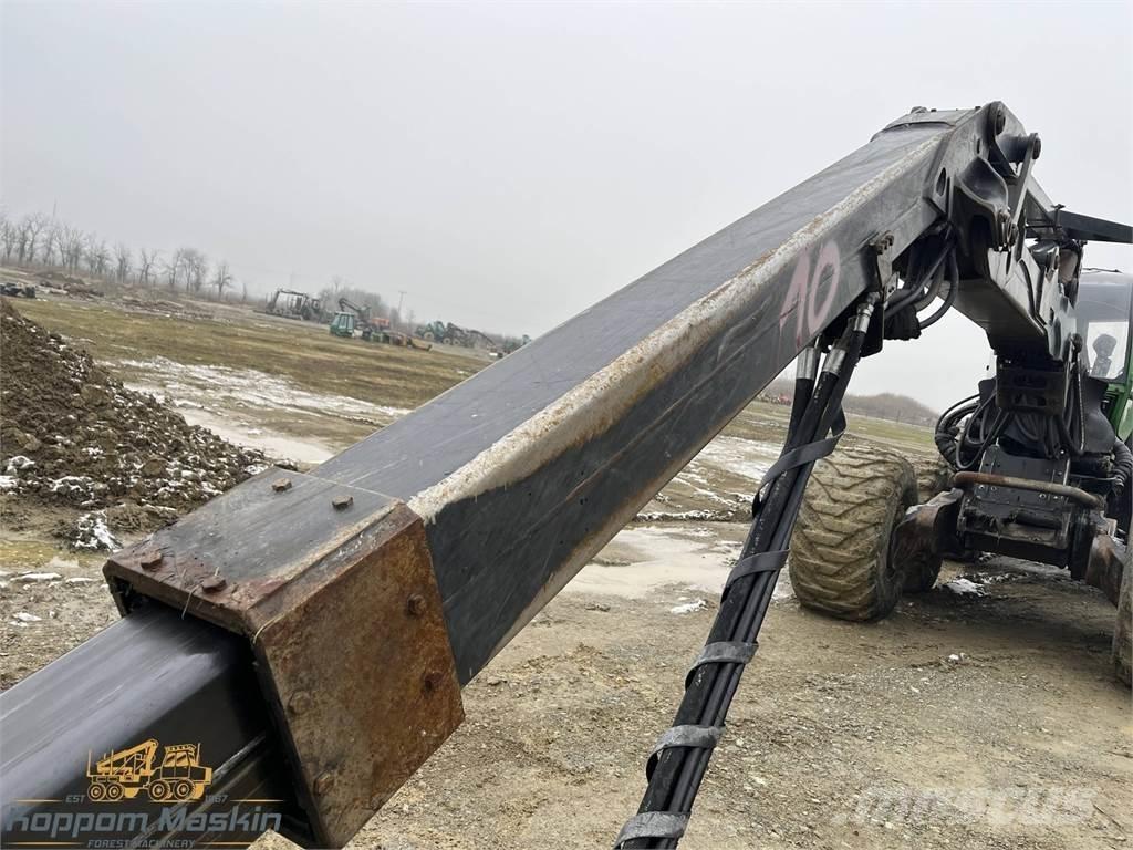 John Deere CH811 Żurawie do harwesterów