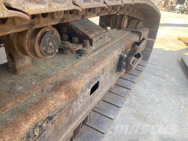 CAT 352 F Koparki gąsienicowe
