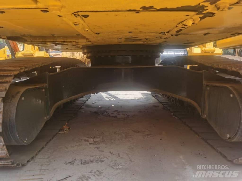 Komatsu PC 200 Koparki gąsienicowe