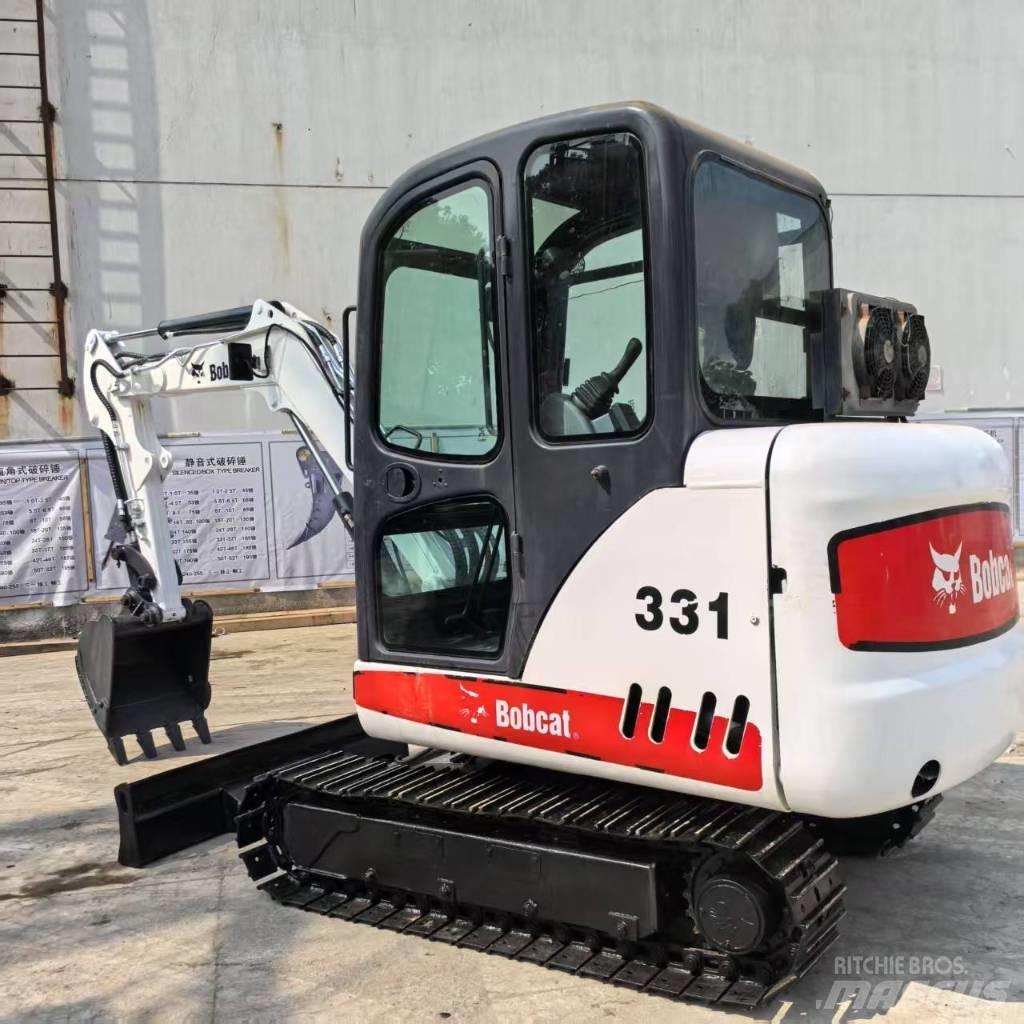 Bobcat 331 Minikoparki