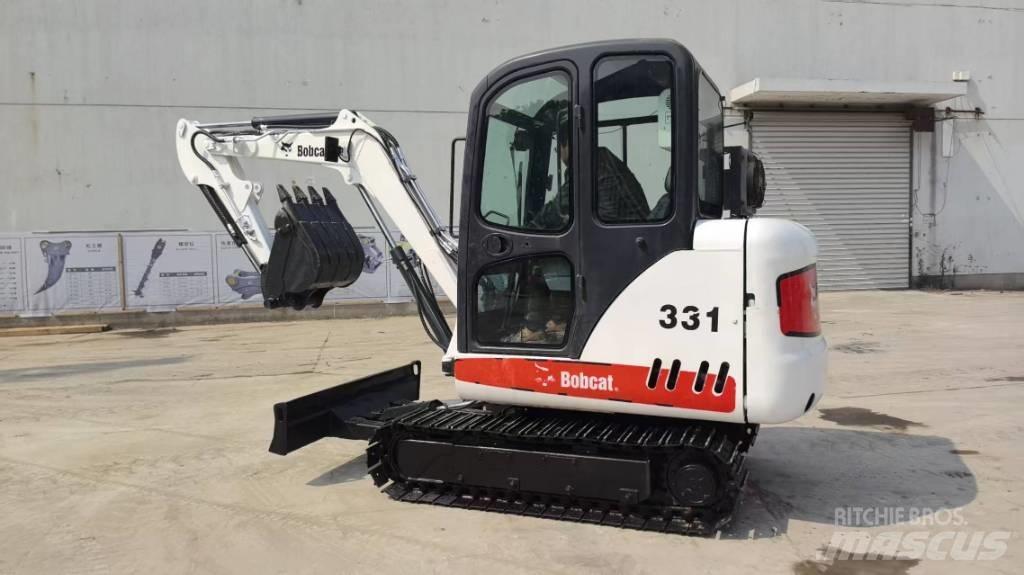 Bobcat 331 Minikoparki