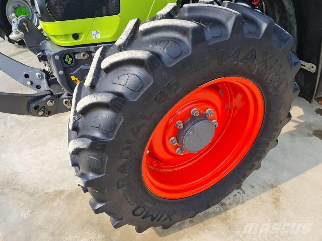 CLAAS Arion 440 CIS Ciągniki rolnicze