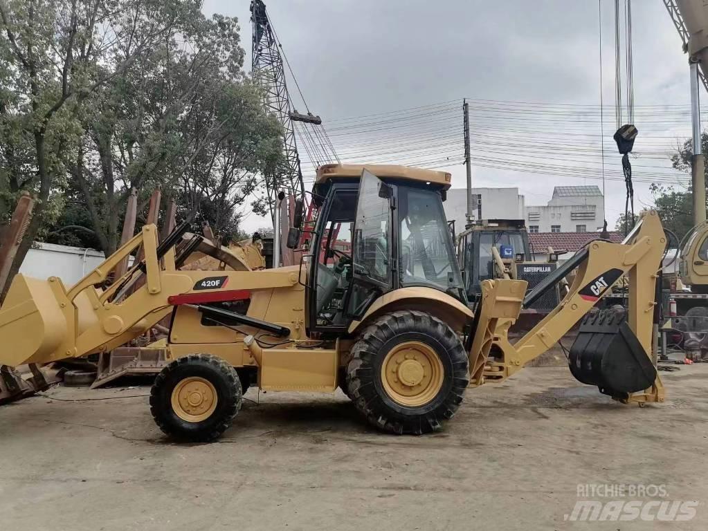 CAT 420 F Koparko-ładowarki