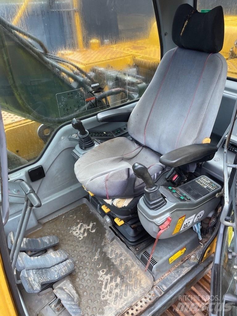 Volvo EC210B Koparki gąsienicowe