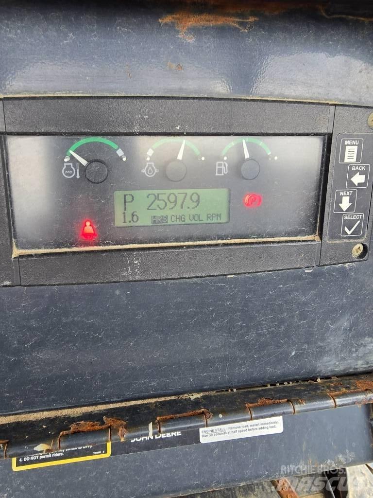 DEERE 450J LGP Spycharki gąsienicowe