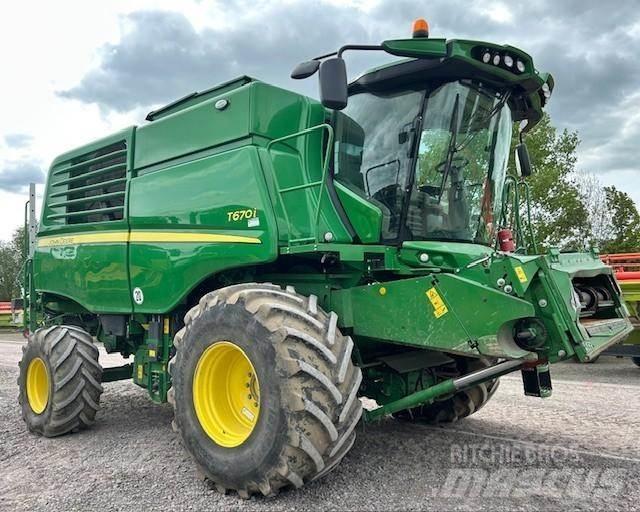 John Deere T 670 i Kombajny zbożowe