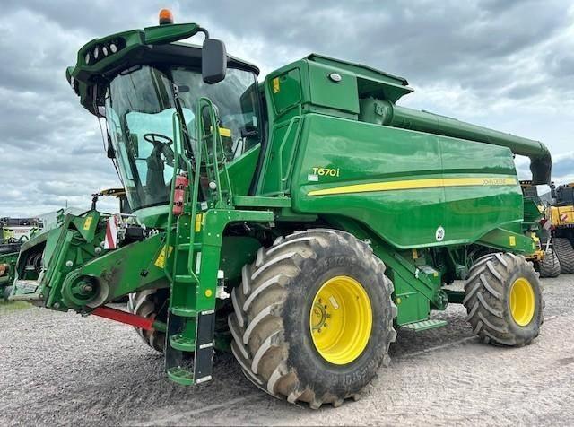 John Deere T 670 i Kombajny zbożowe