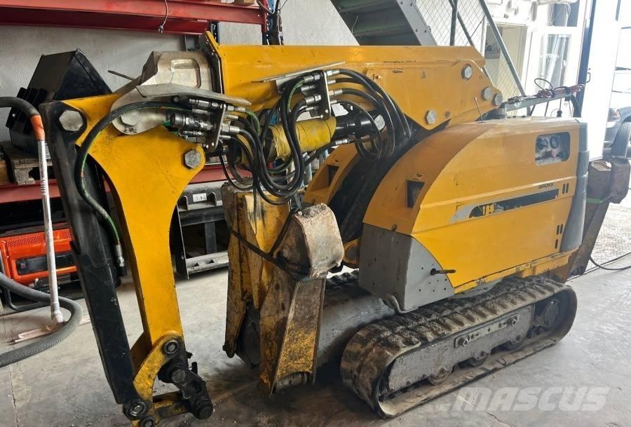 Brokk 180 Koparki wyburzeniowe