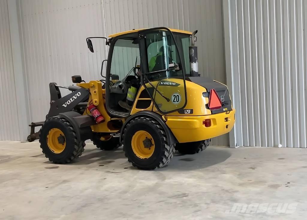 Volvo L 25 F Ładowarki kołowe