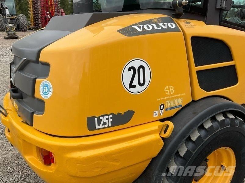 Volvo L 25 F Ładowarki kołowe