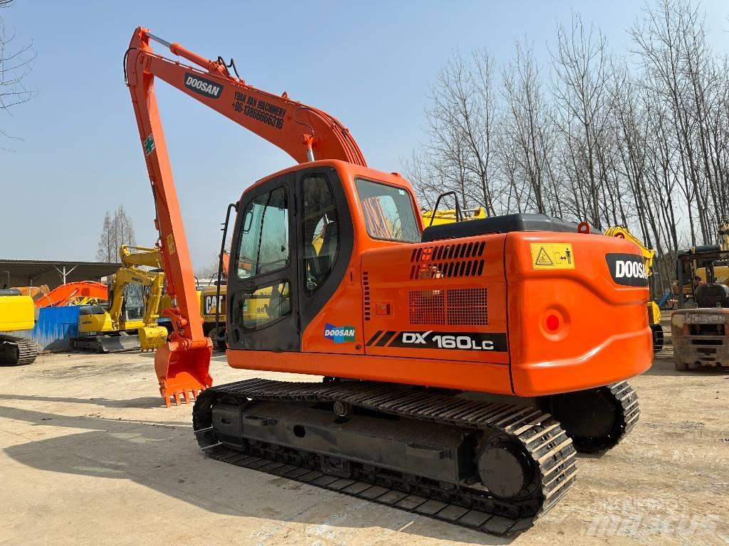 Doosan DX160LC Minikoparki