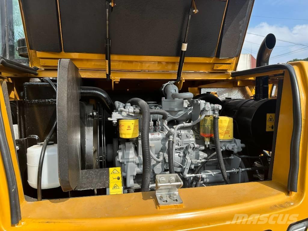 Sany SY75C Minikoparki