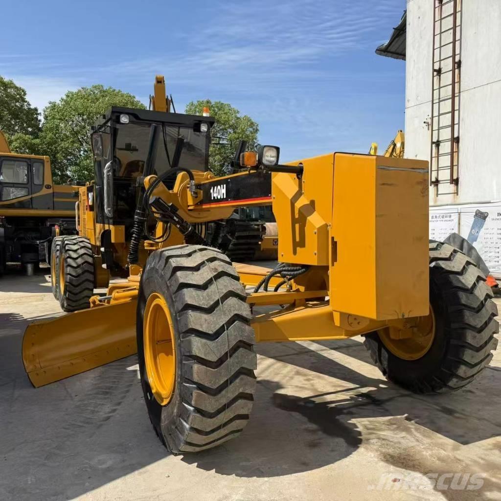 CAT 140 H Równiarki