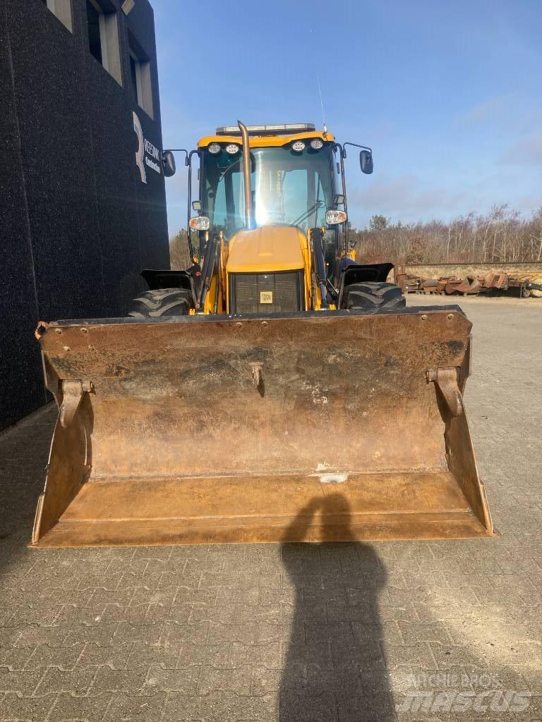 JCB 4 CX Koparko-ładowarki