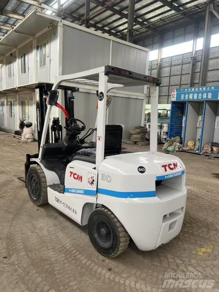 TCM FD 30 Wózki Diesla