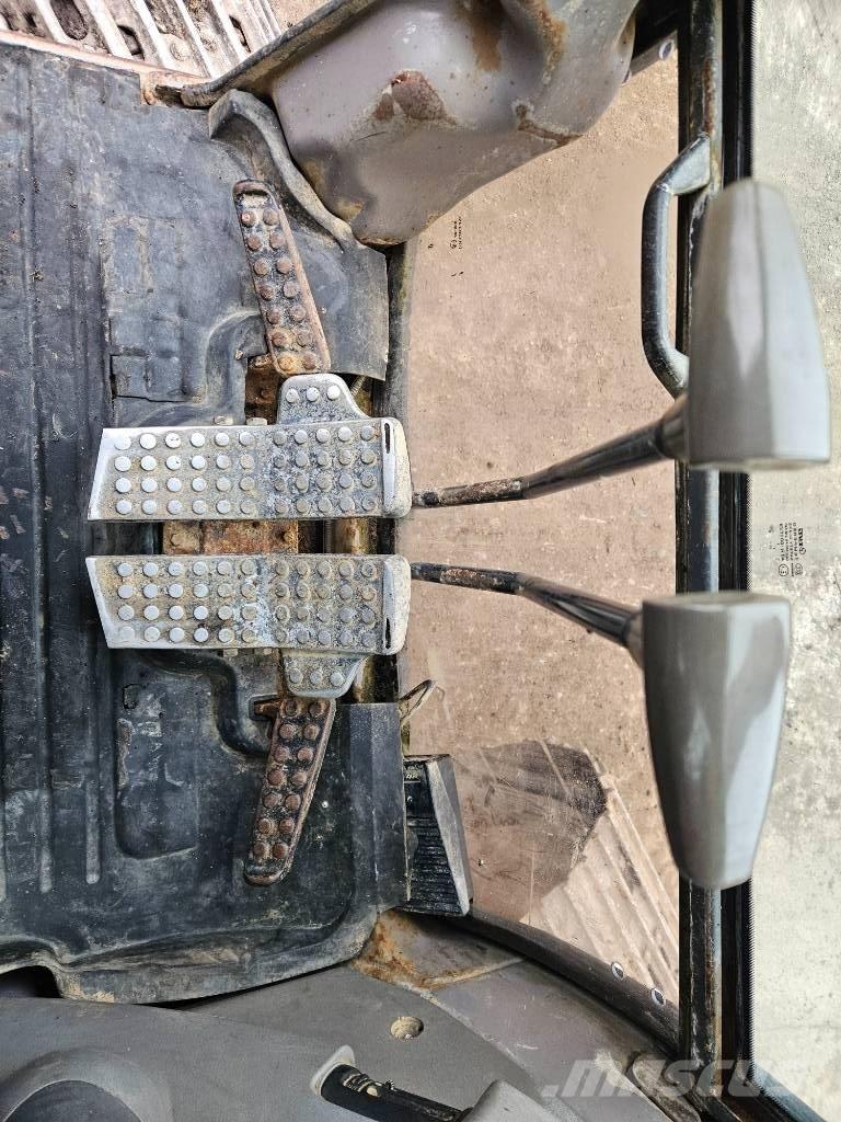 Hitachi ZX 200 LC Koparki gąsienicowe