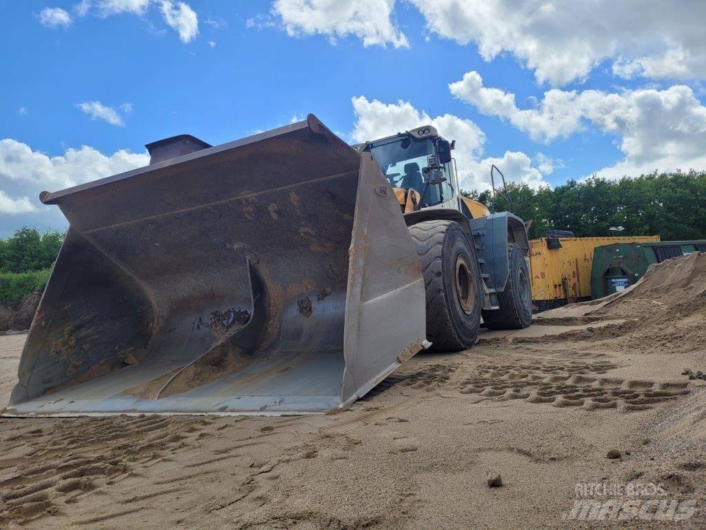 Liebherr L 586 Ładowarki kołowe
