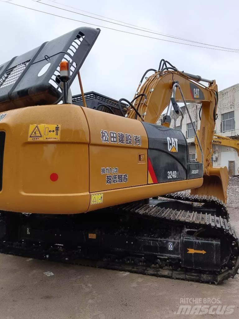 CAT 324D2L Koparki gąsienicowe