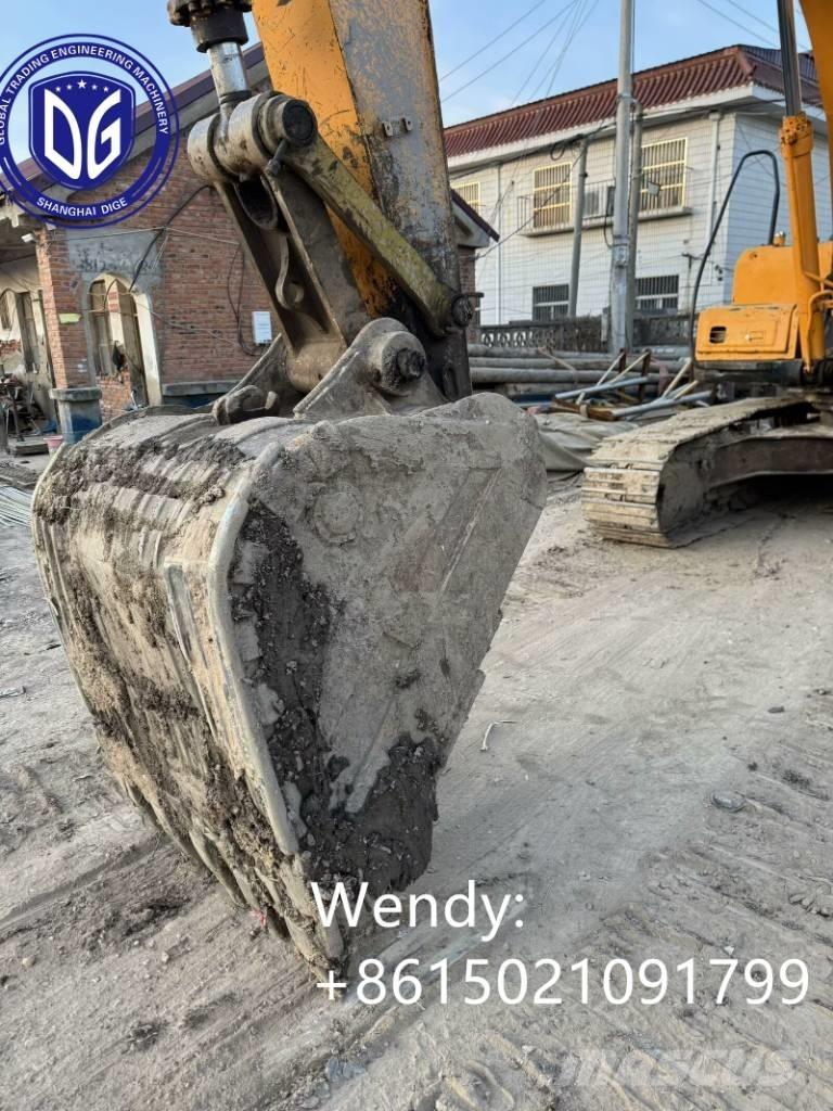 Hyundai 215VS Koparki gąsienicowe