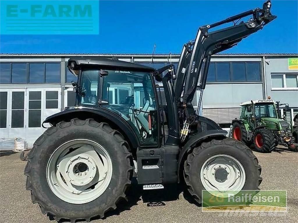 Valtra g135v 1b9 Ciągniki rolnicze