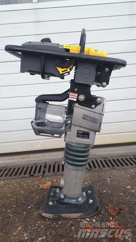Wacker Neuson AS50e Ubijaki