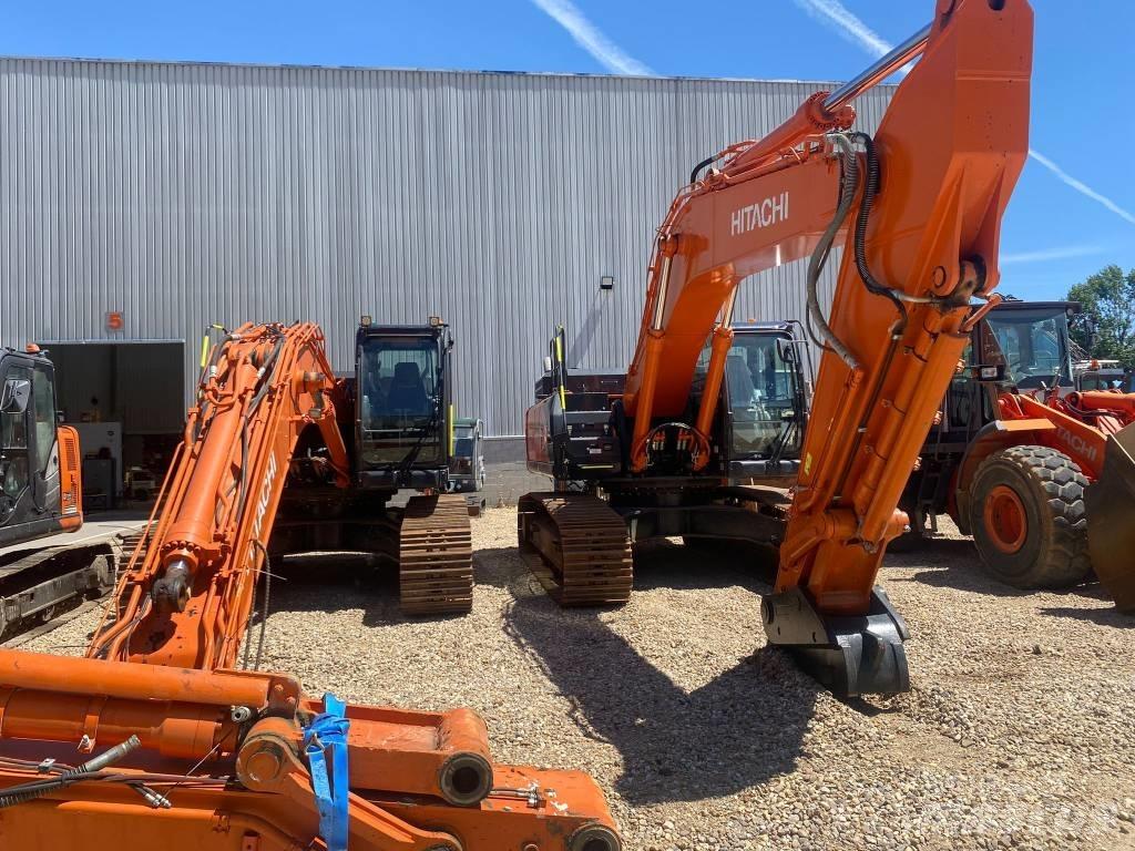 Hitachi ZX 350 LC-6 Koparki gąsienicowe