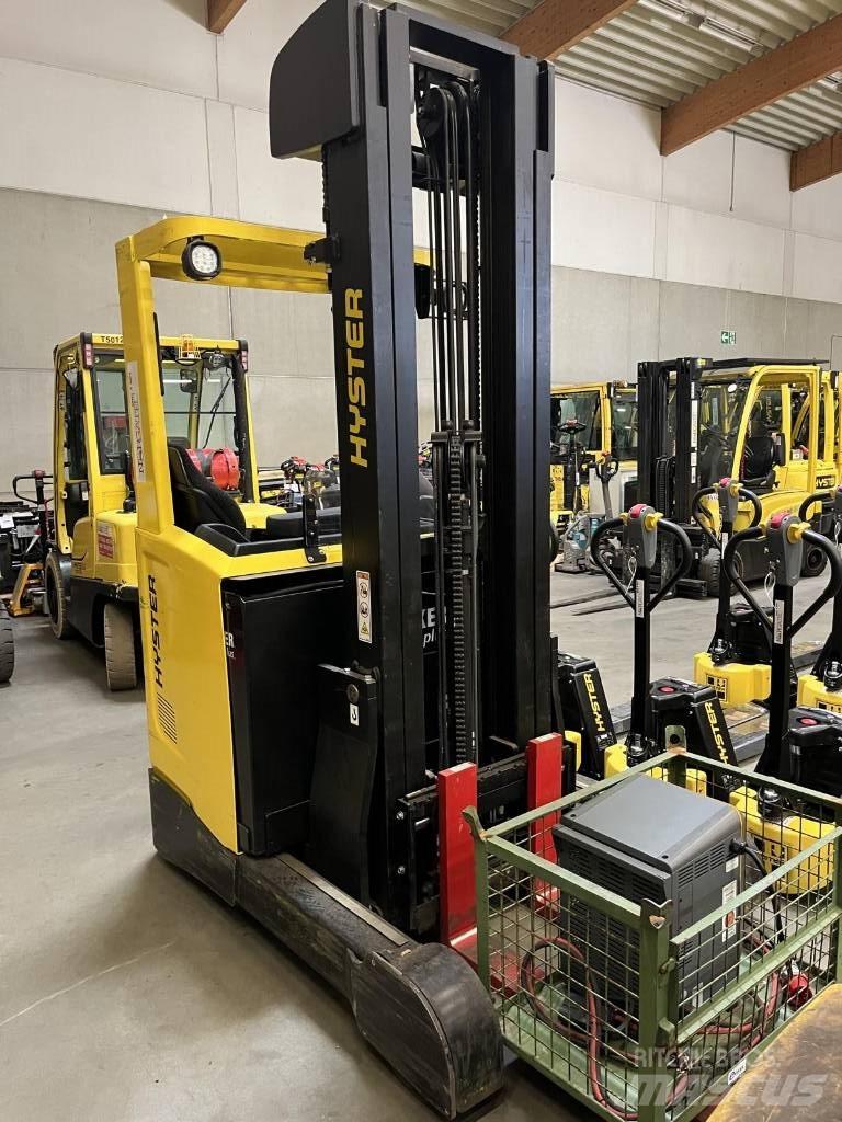 Hyster R1.4 Wózki widłowe wysokiego składowania