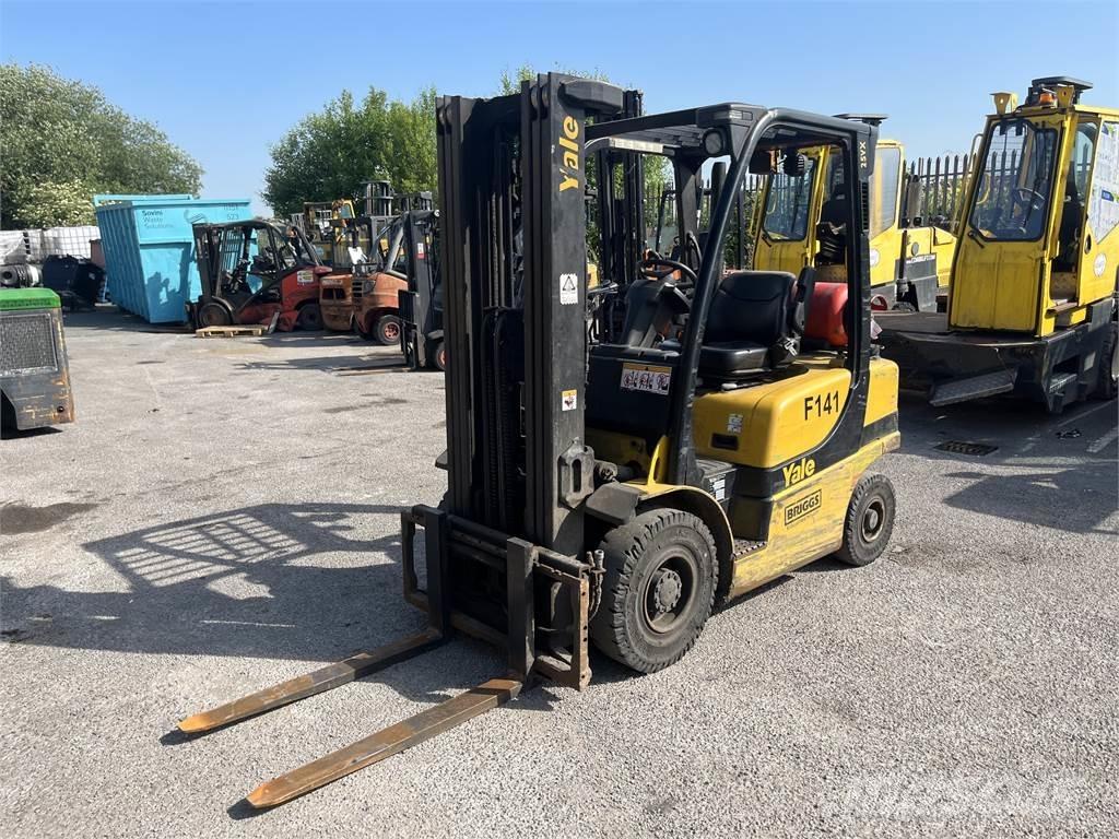 Yale GLP25VX Wózki LPG