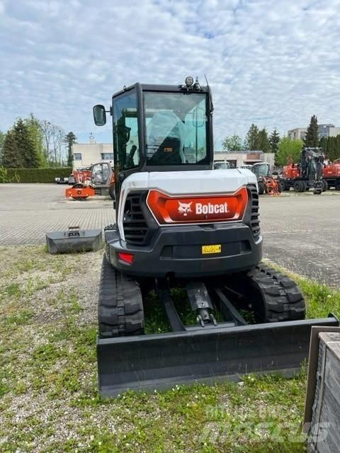 Bobcat E 55 z Minikoparki