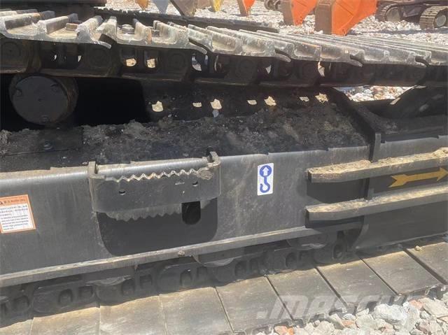 Sany SY215C Koparki gąsienicowe