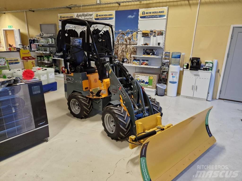 GiANT G1100 Ładowarki wielofunkcyjne